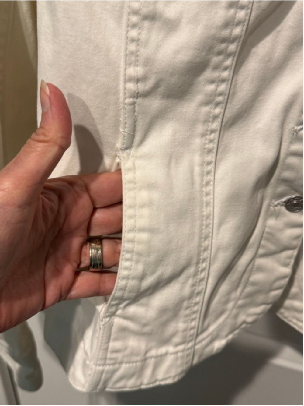 Women's Y2K A.M.I. White Stretch Jean Jacket S - Picture 2 of 9